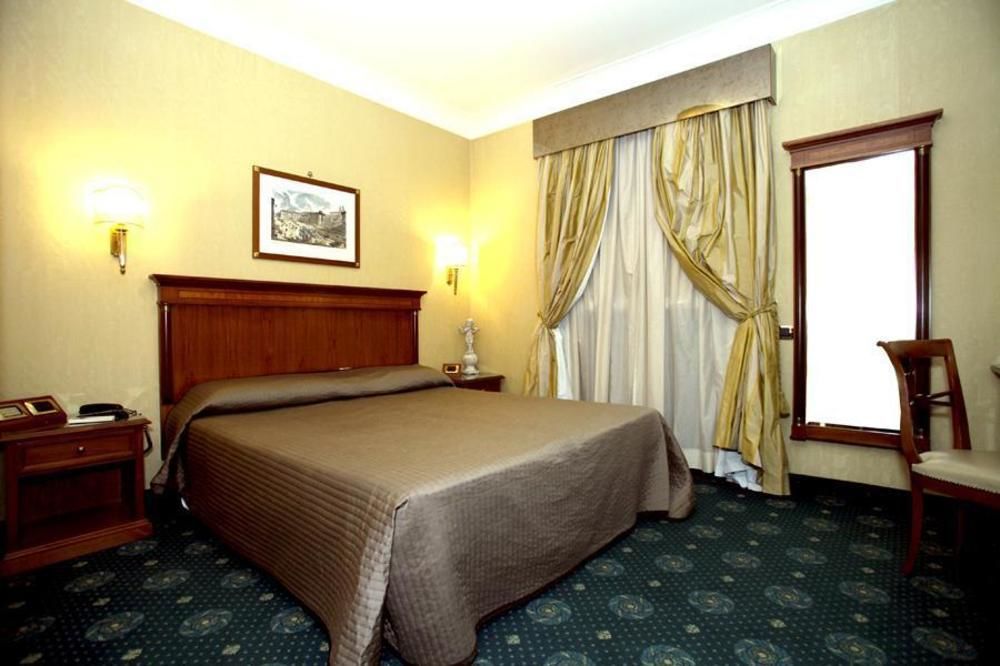 Couette-café Luxury H 2000 Rome